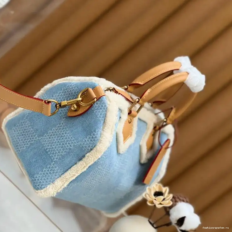 Fashionrep LV 2411YA0175 Bags 0510